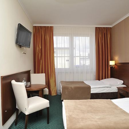 Hotel Lotos Woskrzenice Duze المظهر الخارجي الصورة